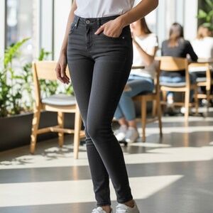 Blue Spice Black Skinny Jeans – Size 5